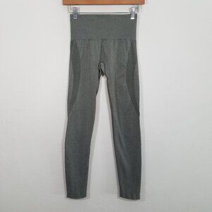 NVGTN Contour Seamless Leggings Green Size XS